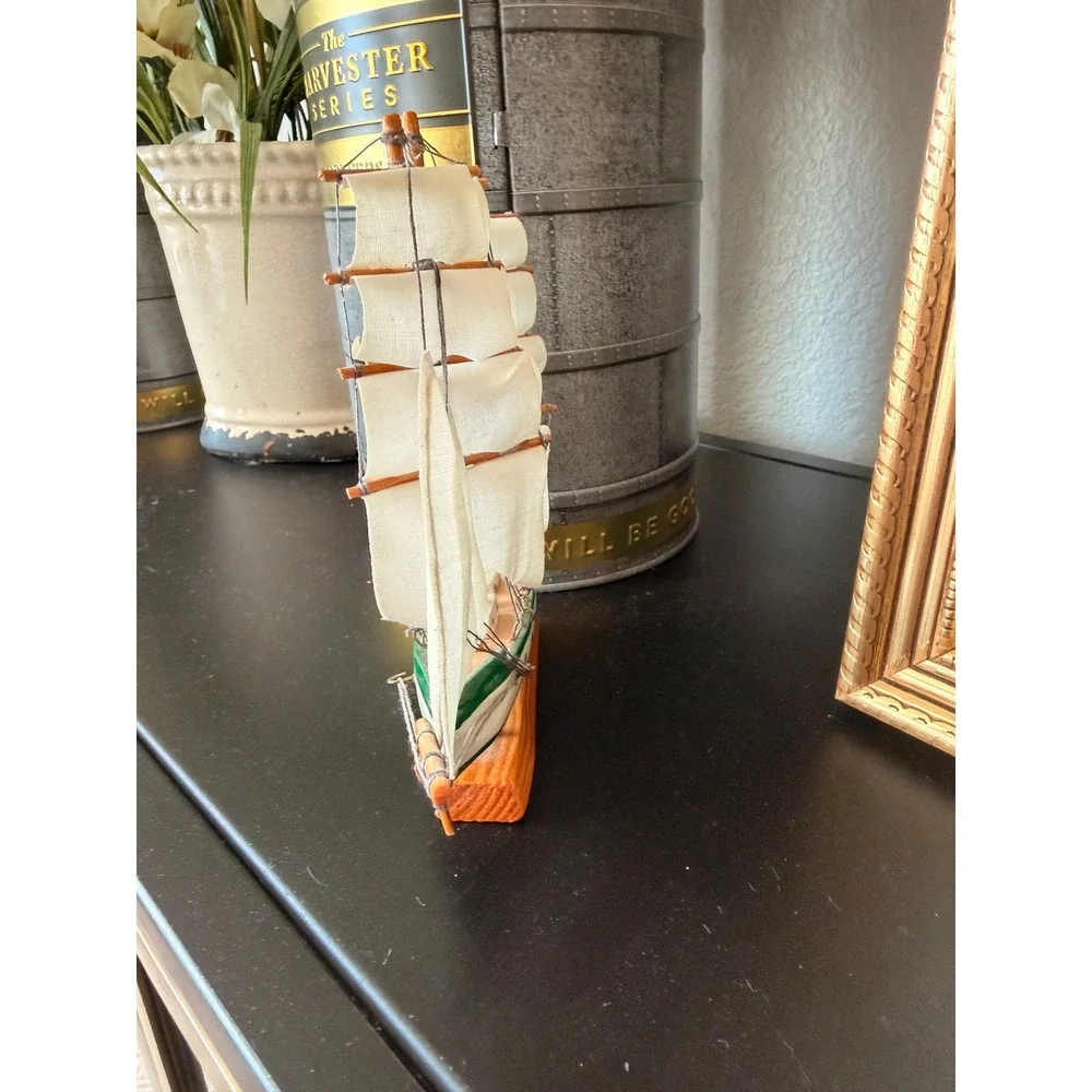N/A mini wooden